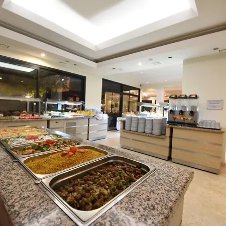 בית הארחה In Bb - Dbl With Thermal Bath ,dinner Breakfast Included