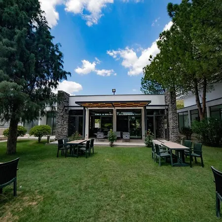 In Bb - Dbl With Thermal Bath ,dinner Breakfast Included *