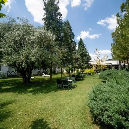 In Bb - Dbl With Thermal Bath ,dinner Breakfast Included בית הארחה *
